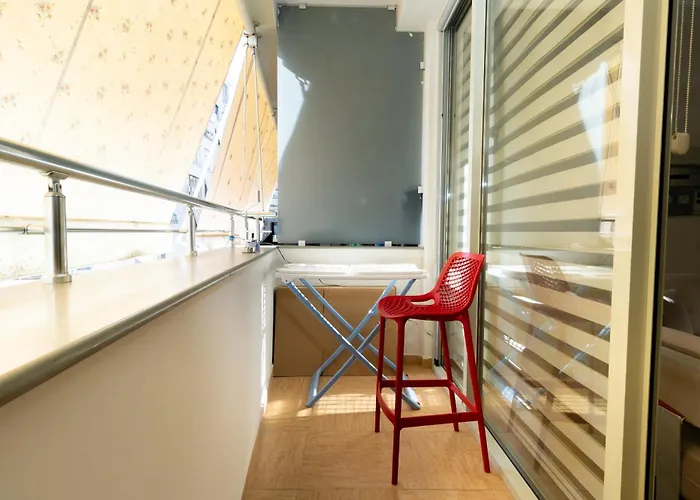 Lakeside Cane 地拉那